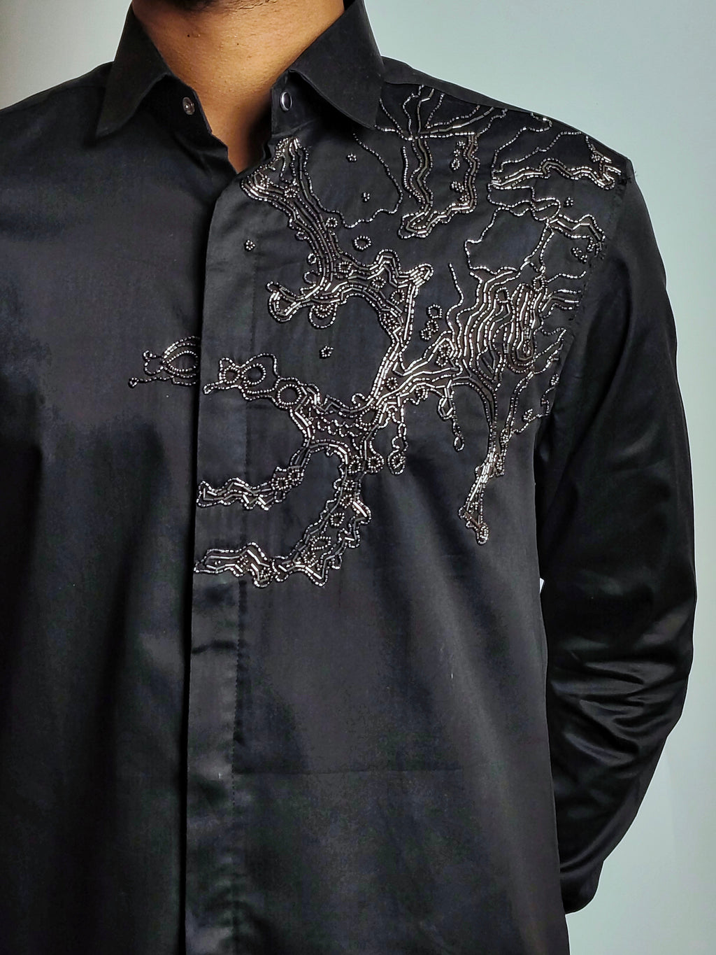 Statement Detail Black Shirt